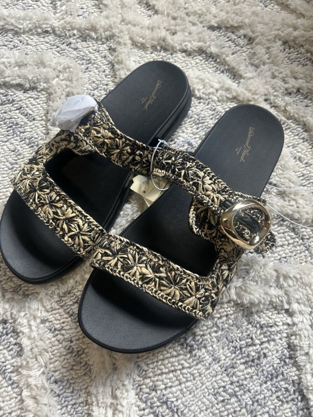 Women’s Stasie Sandals with Memory Foam Insole - Universal Thread Onyx 10
